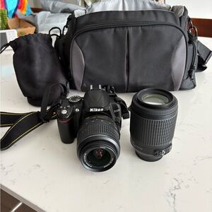 Nikon DSLR 3000 Camera + 18-55 + 55-200 Lenses, complete set